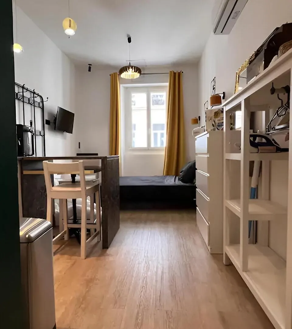 Studio 20 M2 Pour 2 Personnes Marseille
