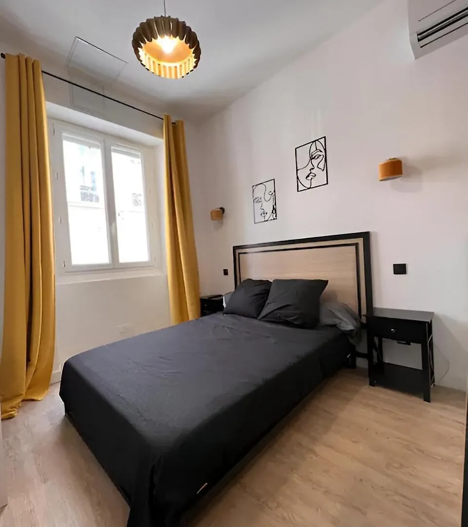 Studio 20 M2 Pour 2 Personnes Marseille 0*,  France